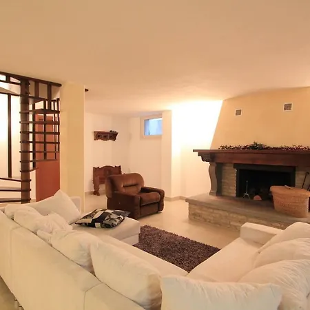 Marcheholiday Colle Villa Acqualagna